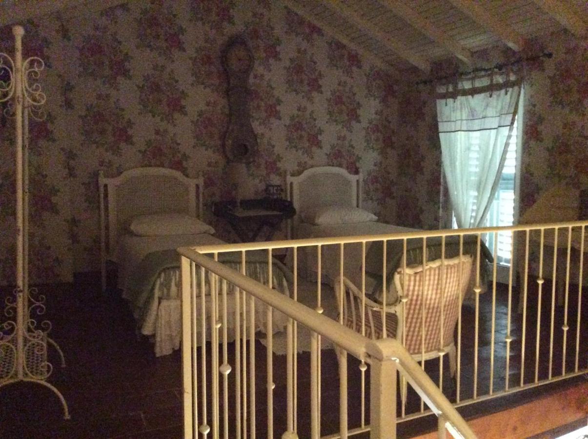 Aria Di Campagna Panzió Lodi Kültér fotó